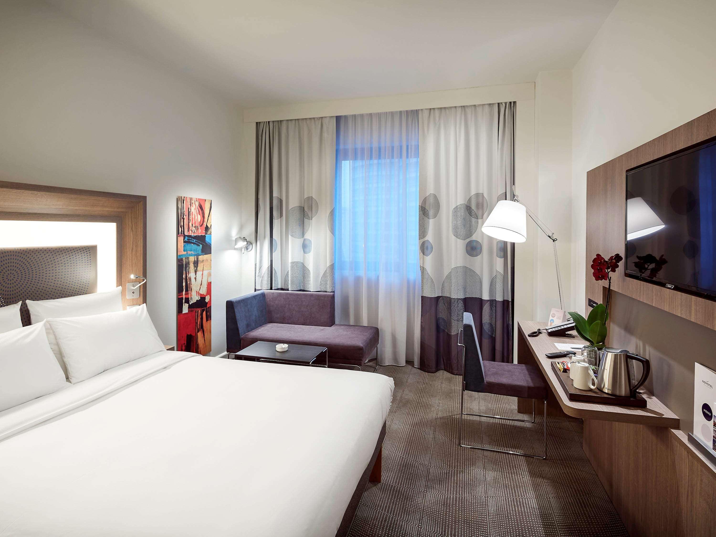 Novotel Коня Екстериор снимка