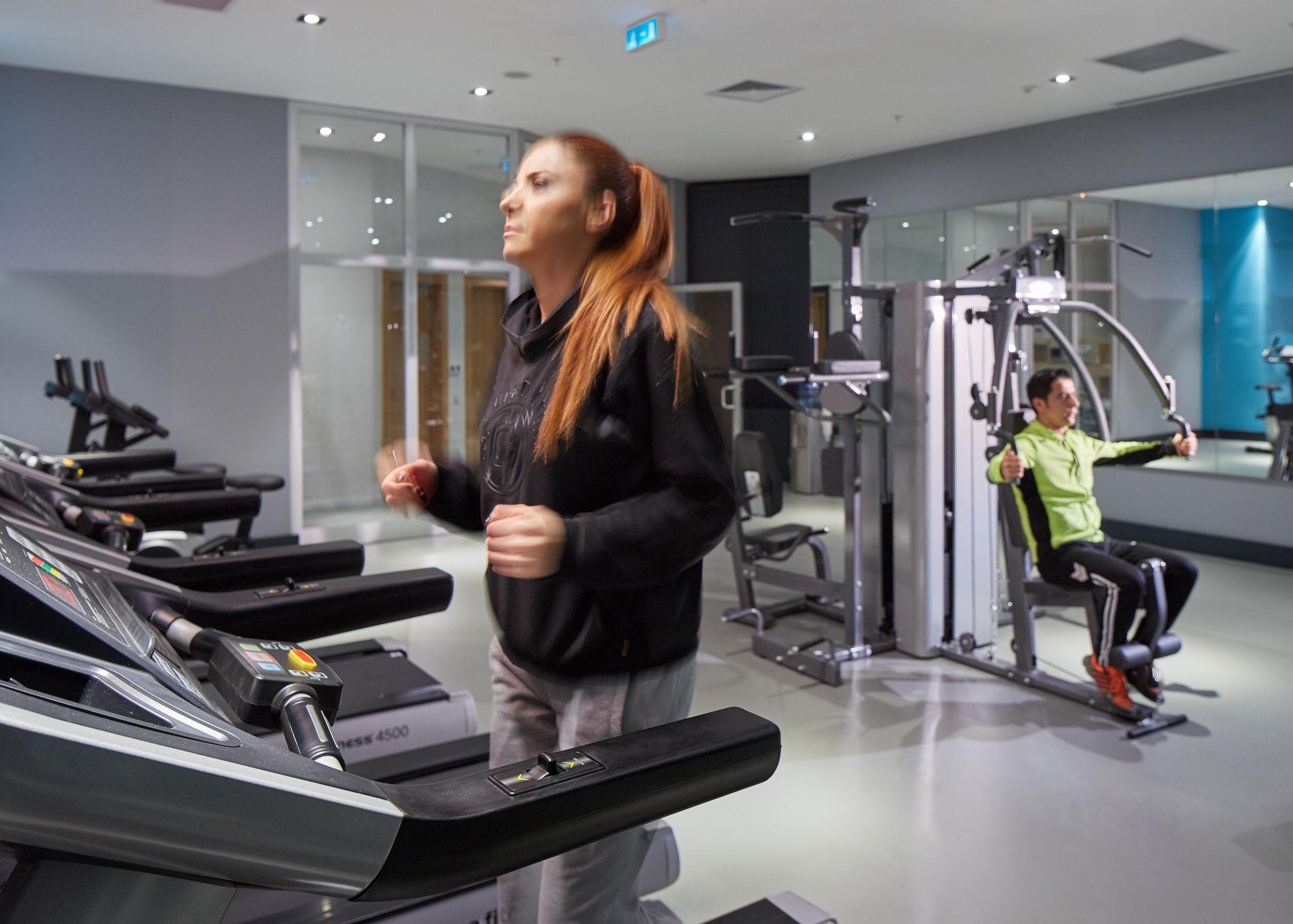 Novotel Коня Екстериор снимка
