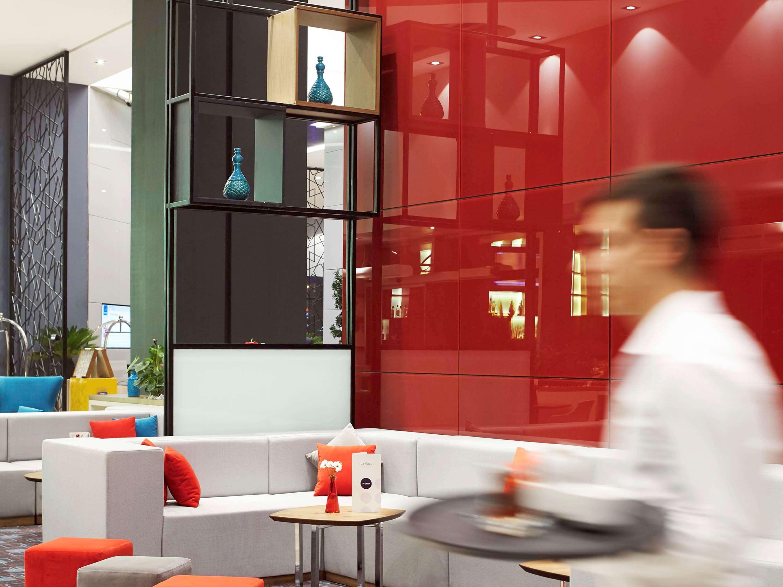 Novotel Коня Екстериор снимка